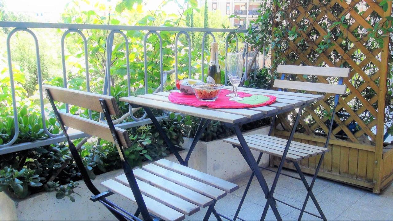A Casa Di Enza Apartment โรม ภายนอก รูปภาพ