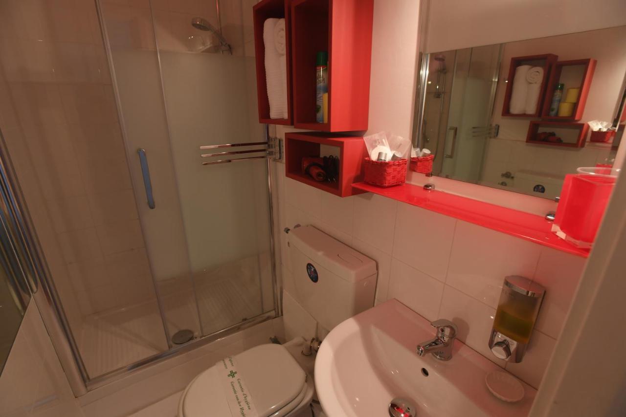 A Casa Di Enza Apartment โรม ภายนอก รูปภาพ
